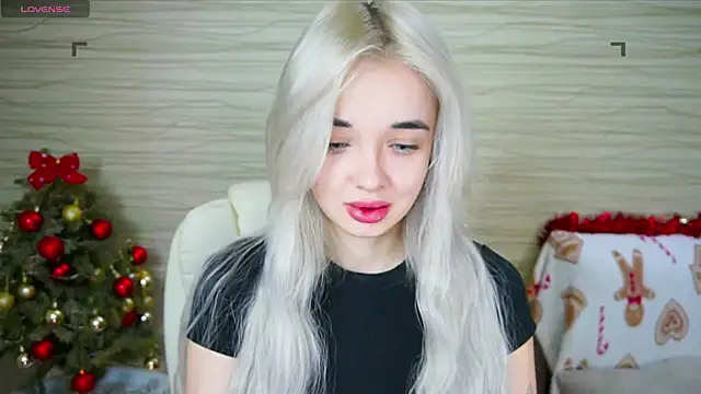 Snapshot of Ashley_S chatting on 17, 1, 2025 Ashley S online show from 17, 1, 2025