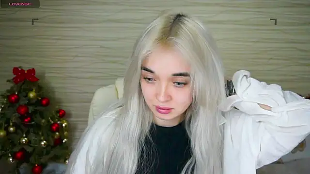 Snapshot of Ashley_S chatting on 18, 1, 2025 Ashley S online show from 18, 1, 2025