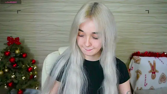 Snapshot of Ashley_S chatting on 18, 1, 2025 Ashley S online show from 18, 1, 2025