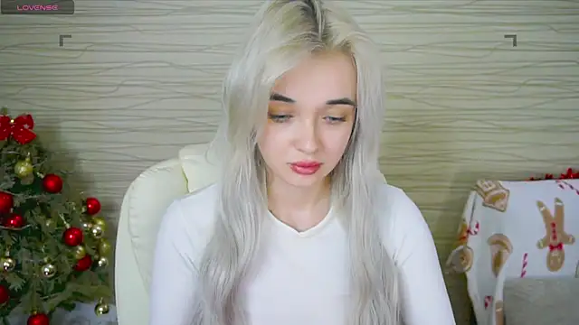 Snapshot of Ashley_S chatting on 2, 2, 2025 Ashley S online show from 2, 2, 2025