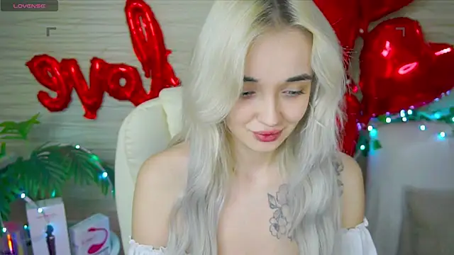 Snapshot of Ashley_S chatting on 13, 2, 2025 Ashley S online show from 13, 2, 2025