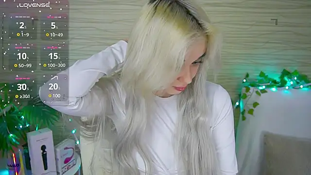 Snapshot of Ashley_S chatting on 18, 2, 2025 Ashley S online show from 18, 2, 2025