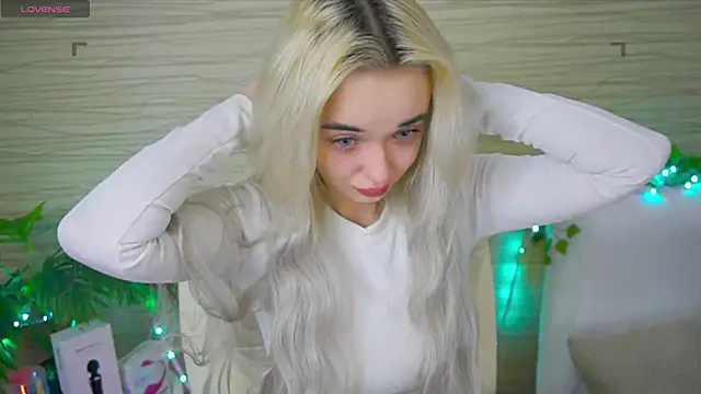 Snapshot of Ashley_S chatting on 22, 2, 2025 Ashley S online show from 22, 2, 2025