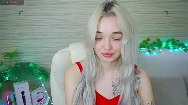 Snapshot of Ashley_S chatting on 2, 3, 2025 Ashley S online show from 2, 3, 2025