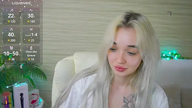 Snapshot of Ashley_S chatting on 7, 3, 2025 Ashley S online show from 7, 3, 2025