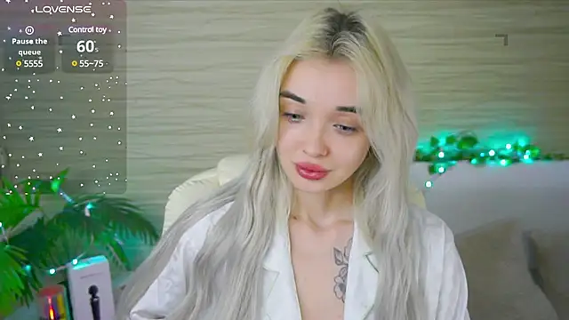 Snapshot of Ashley_S chatting on 7, 3, 2025 Ashley S online show from 7, 3, 2025