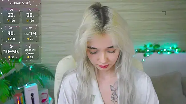 Snapshot of Ashley_S chatting on 8, 3, 2025 Ashley S online show from 8, 3, 2025