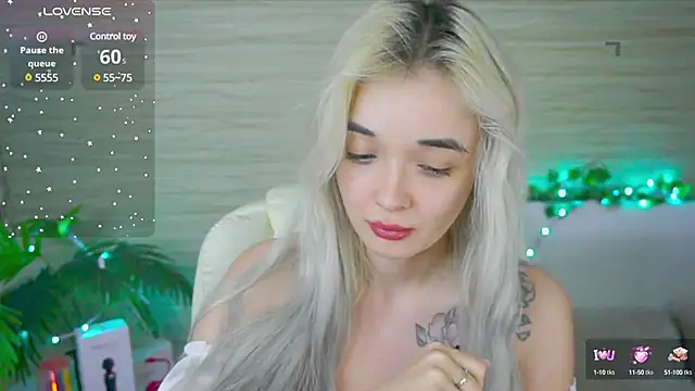 Snapshot of Ashley_S chatting on 9, 3, 2025 Ashley S online show from 9, 3, 2025