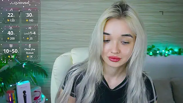 Snapshot of Ashley_S chatting on 14, 3, 2025 Ashley S online show from 14, 3, 2025