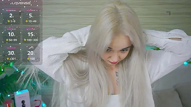 Snapshot of Ashley_S chatting on 17, 3, 2025 Ashley S online show from 17, 3, 2025