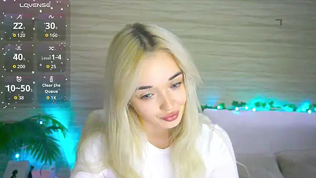 Snapshot of Ashley_S chatting on 19, 9, 2025 Ashley S online show from 19, 9, 2025