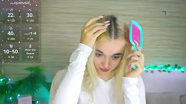 Snapshot of Ashley_S chatting on 1, 11, 2025 Ashley S online show from 1, 11, 2025