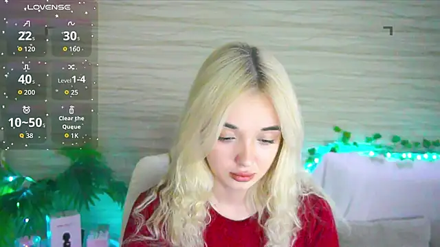 Snapshot of Ashley_S chatting on 2, 11, 2025 Ashley S online show from 2, 11, 2025