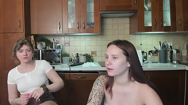 HotCaramellsTV online show from 26, 6, 2026