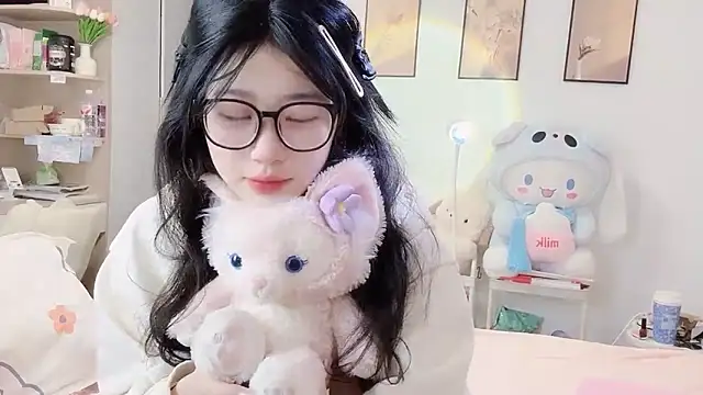 Luminous163 online show from 26, 10, 2025