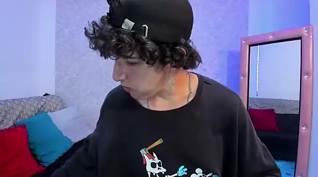 Kerverr  online show from 6, 2, 2025