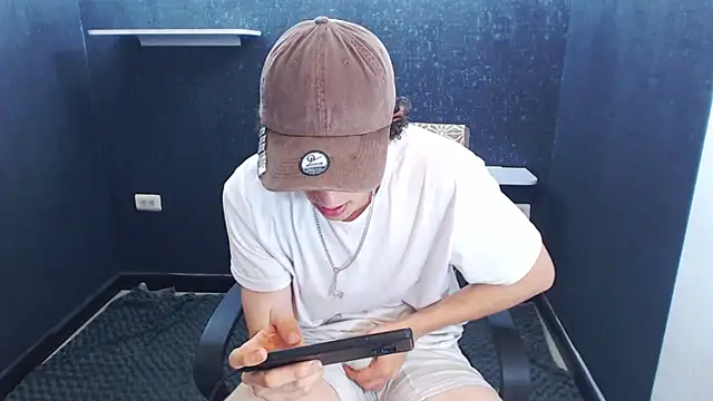 Kerverr  online show from 25, 11, 2025