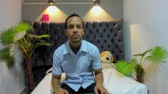 Snapshot of Salomon_koude chatting on 27, 5, 2026 Salomon koude online show from 27, 5, 2026