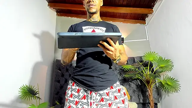 Snapshot of Salomon_koude chatting on 23, 6, 2026 Salomon koude online show from 23, 6, 2026