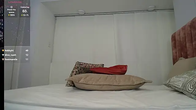 sussy leon online show from 6, 2, 2025