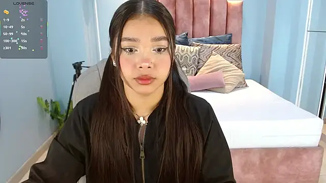 Snapshot of sussy_leon chatting on 24, 7, 2026 sussy leon online show from 24, 7, 2026