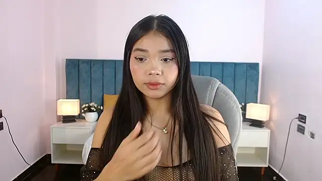 Snapshot of sussy_leon chatting on 7, 8, 2026 sussy leon online show from 7, 8, 2026