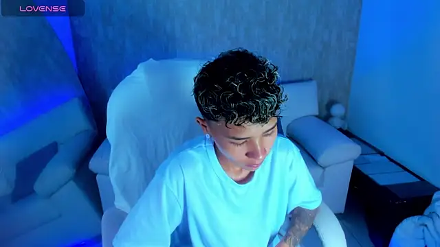 Snapshot of nova_sex01 chatting on 14, 10, 2025 nova sex01 online show from 14, 10, 2025