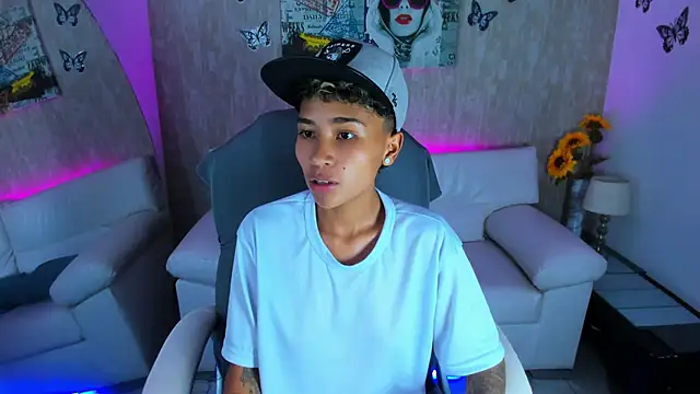 Snapshot of nova_sex01 chatting on 4, 12, 2025 nova sex01 online show from 4, 12, 2025