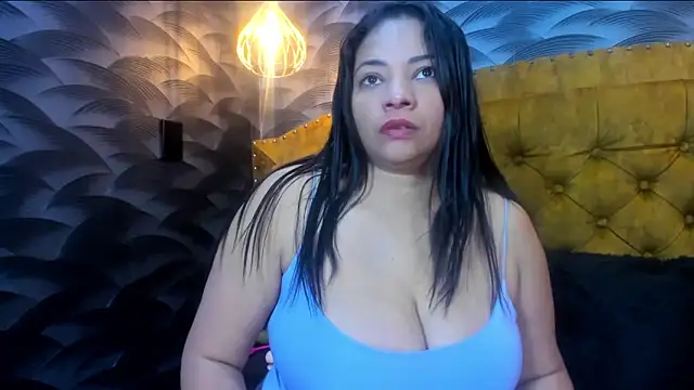 Snapshot of NahomiFireSex chatting on 14, 5, 2026 NahomiFireSex online show from 14, 5, 2026
