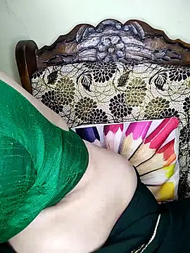 Fair-magic-woman online show from 12, 9, 2025