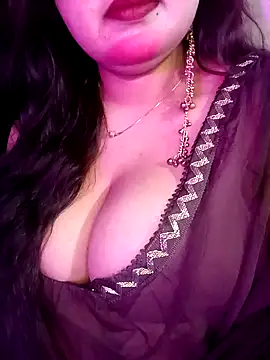 Suhanakhan00 online show from 14, 4, 2026