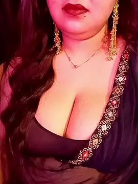 Snapshot of Suhanakhan00 chatting on 29, 4, 2026 Suhanakhan00 online show from 29, 4, 2026