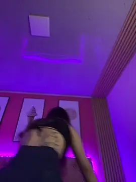 Sophie LS online show from 6, 2, 2025