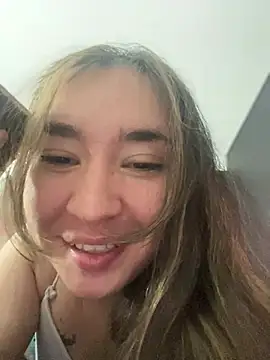 Sophie LS online show from 18, 3, 2025