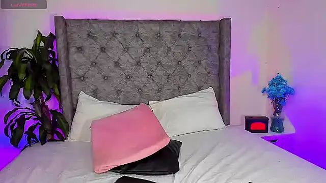 astridjonness online show from 20, 2, 2025