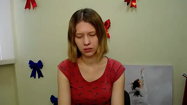 Snapshot of StellaCRL chatting on 6, 3, 2025 StellaCRL online show from 6, 3, 2025