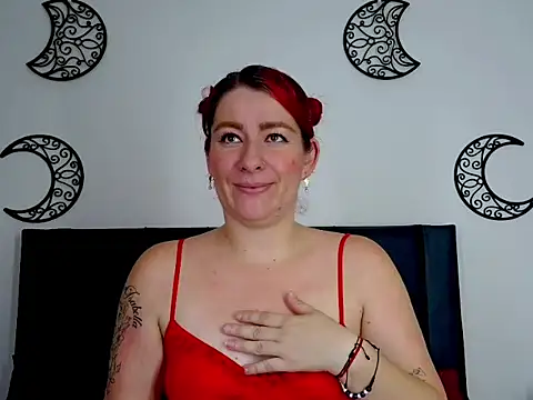 Snapshot of PamelaMK chatting on 18, 9, 2025 PamelaMK online show from 18, 9, 2025