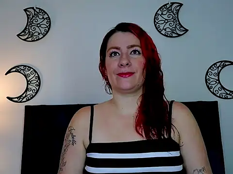 Snapshot of PamelaMK chatting on 3, 10, 2025 PamelaMK online show from 3, 10, 2025