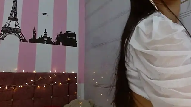 Snapshot of sara_caplerx chatting on 18, 12, 2024 sara caplerx online show from 18, 12, 2024