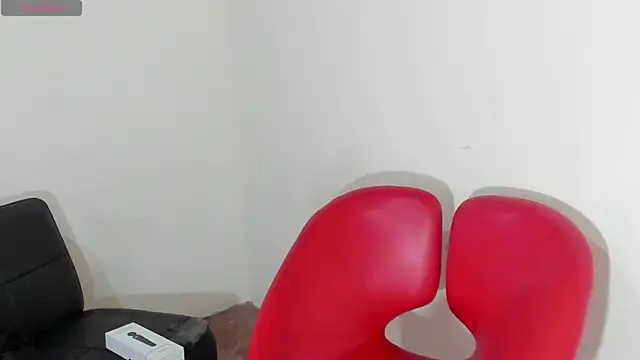 sharoncute1 online show from 17, 4, 2026