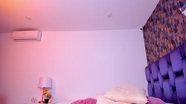Snapshot of IsabellaAnngel chatting on 21, 3, 2025 IsabellaAnngel online show from 21, 3, 2025