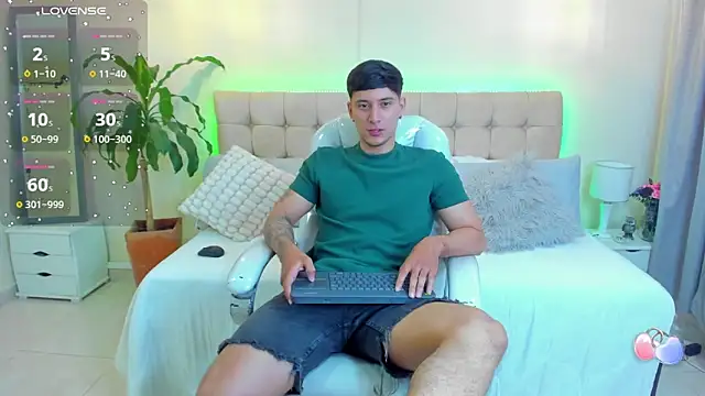 Damian23   online show from 20, 1, 2025