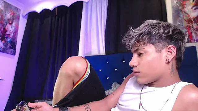 Sexys Boys Hot1 online show from 31, 5, 2026