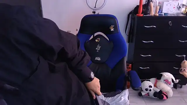 thomascooper7 online show from 18, 3, 2026