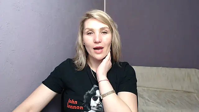  sexy lady online show from 13, 3, 2025