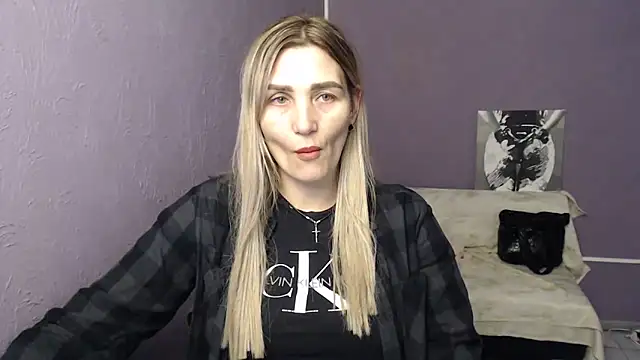  sexy lady online show from 31, 10, 2025