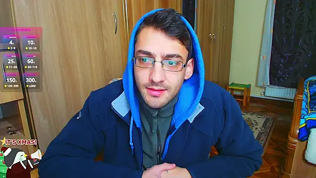 Snapshot of HungEddy chatting on 25, 12, 2024 HungEddy online show from 25, 12, 2024