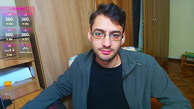 Snapshot of HungEddy chatting on 9, 1, 2025 HungEddy online show from 9, 1, 2025