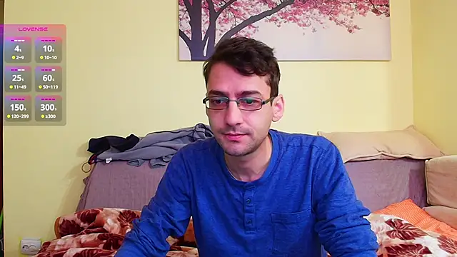 Snapshot of HungEddy chatting on 25, 2, 2025 HungEddy online show from 25, 2, 2025