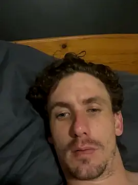 Snapshot of bradleyjamesmc chatting on 13, 9, 2025 bradleyjamesmc online show from 13, 9, 2025